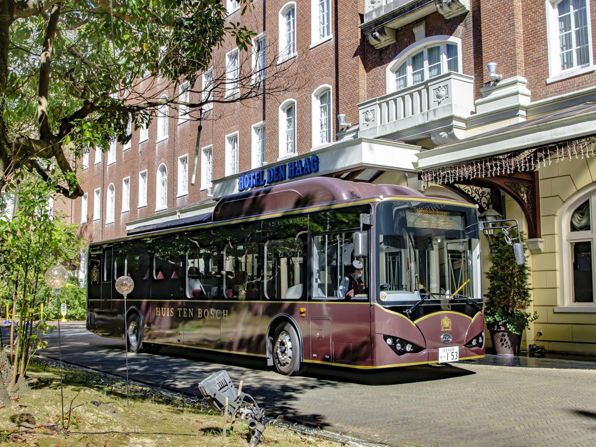 Hotel Den Haag Huis Ten Bosch Sasebo Zewnętrze zdjęcie The first electric bus in the world, the BYD e6, in service in Shenzhen, China